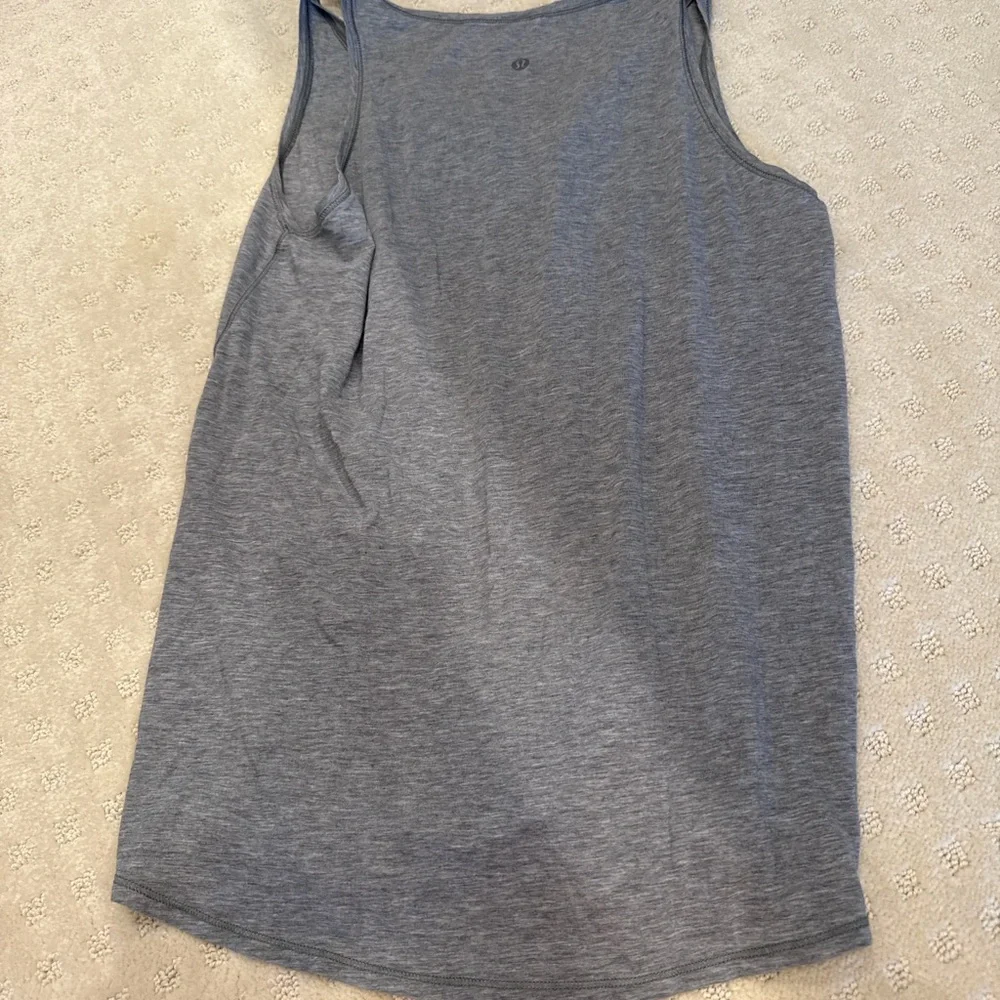 Lululemon Gray Open-Front Crossover Tank Top | Straight Hem Flowy Yoga Layer